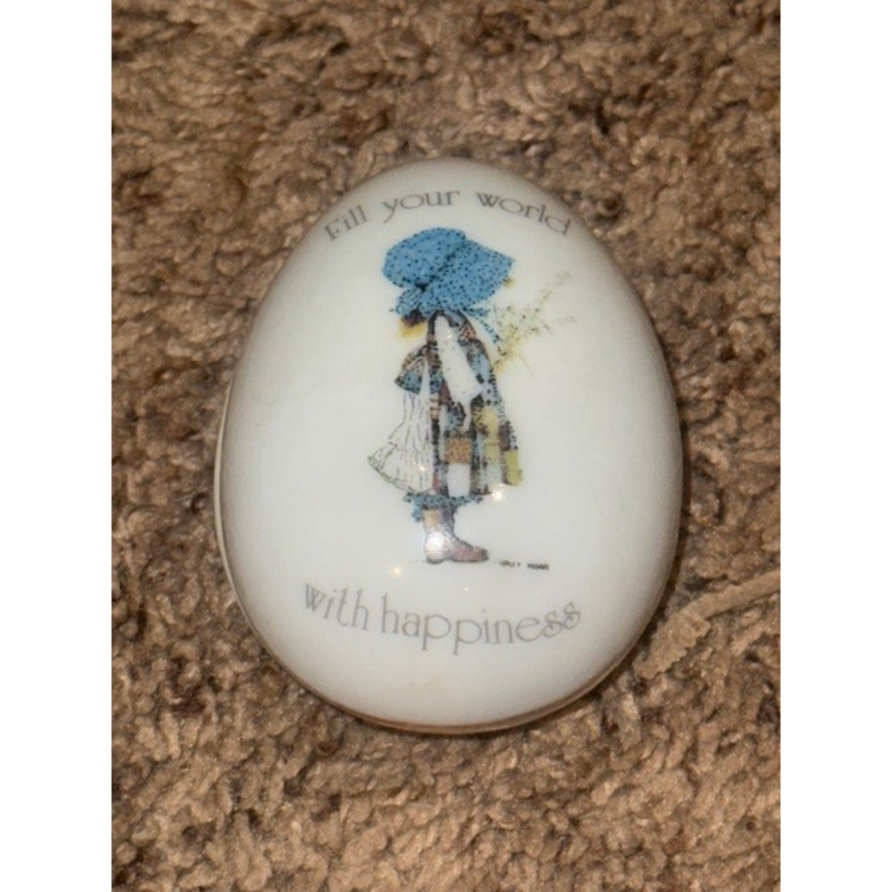Vintage‎ Holly Hobbie Porcelain Egg Trinket Box Fill Your World Happiness